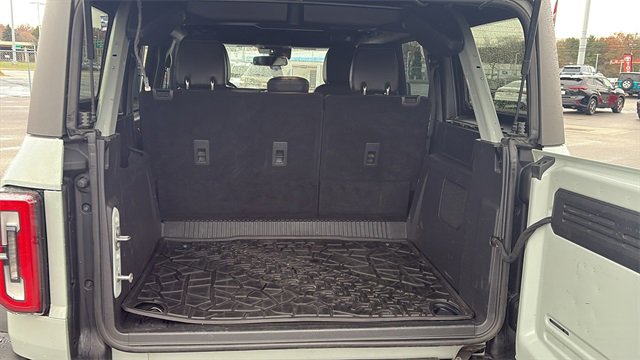 Used 2023 Ford Bronco Wildtrak image 26