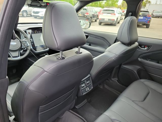 Used 2025 Subaru Forester Limited AWD/4WD image 26