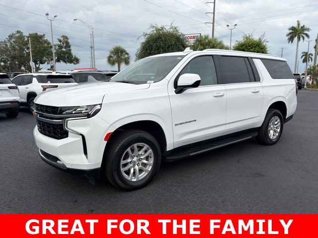 Used 2023 Chevrolet Suburban LS AWD/4WD image 3