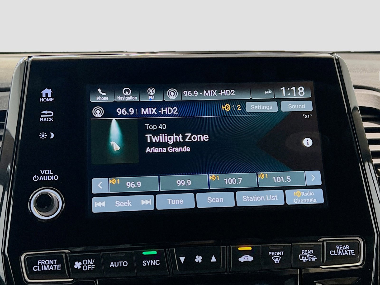 Used 2019 Honda Odyssey Touring image 11