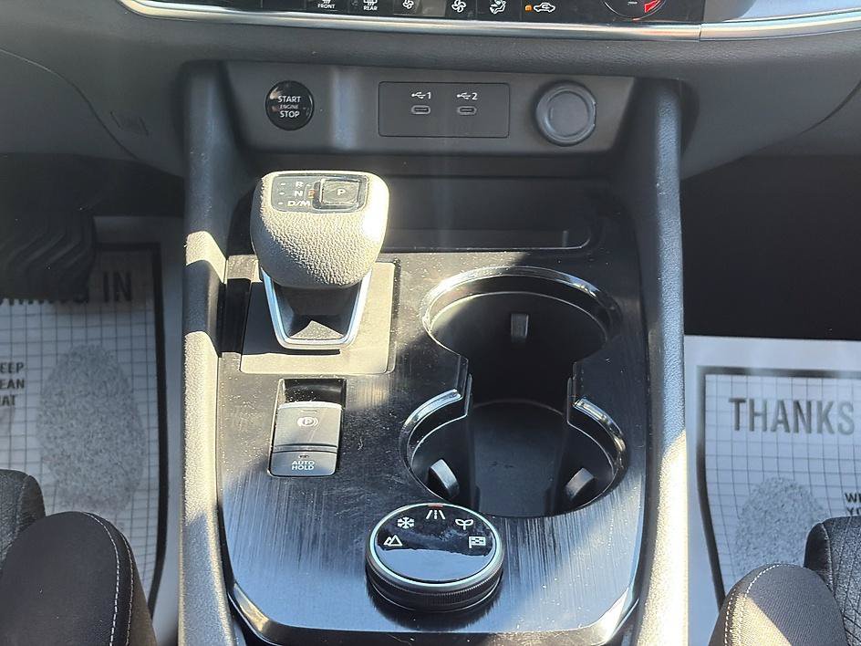 Certified 2025 Nissan Rogue SV AWD/4WD image 32