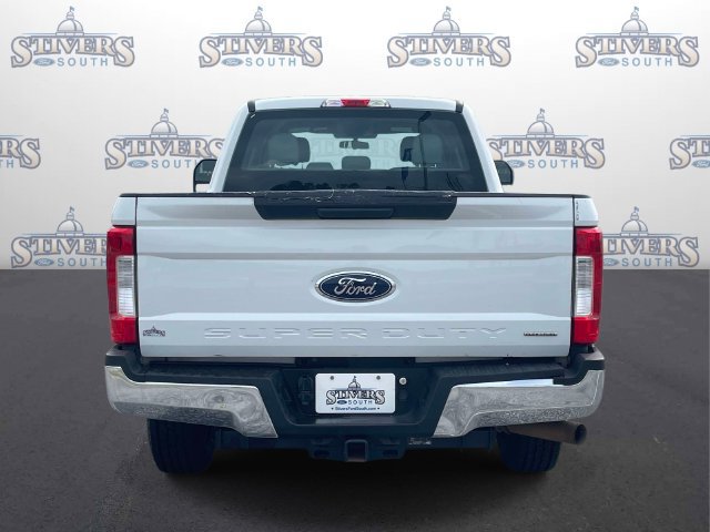 Used 2017 Ford F250 XL w/ Power Equipment Group RWD image 4