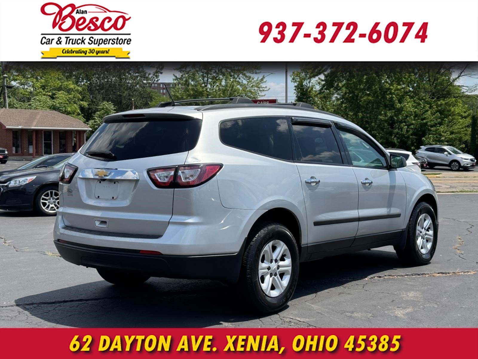 Used 2015 Chevrolet Traverse LS FWD image 4