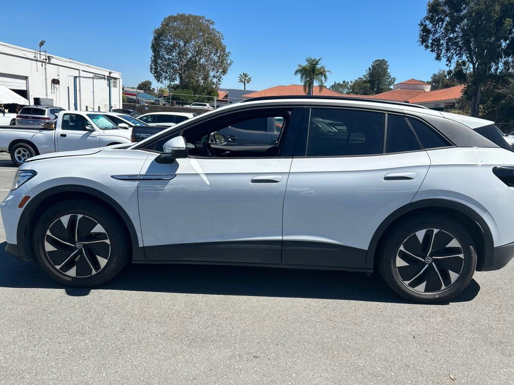 Used 2022 Volkswagen ID.4 Pro S image 4
