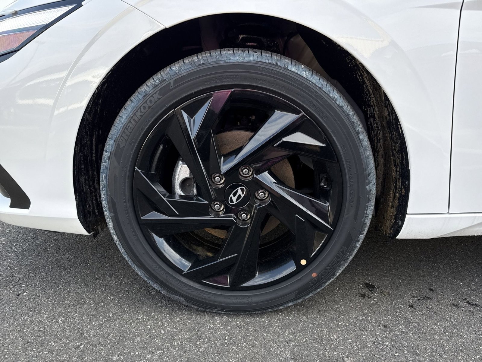 New 2026 Hyundai Elantra Sport image 12