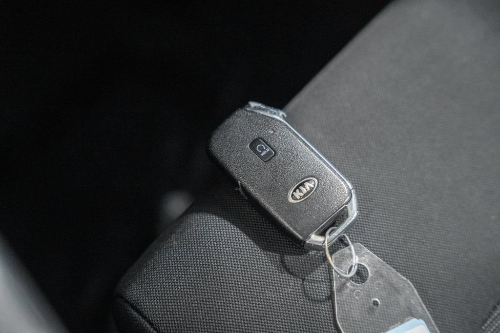Used 2021 Kia K5 LXS FWD image 39