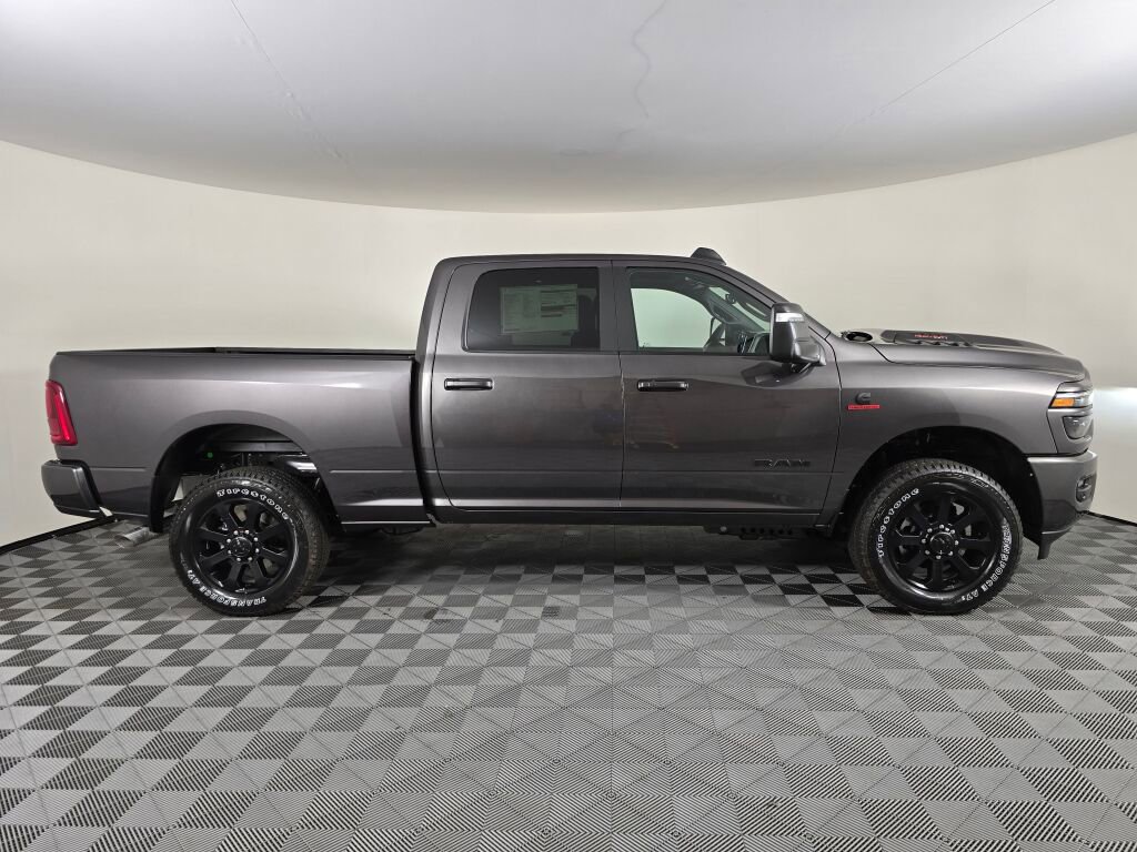 New 2025 RAM 3500 Big Horn image 29