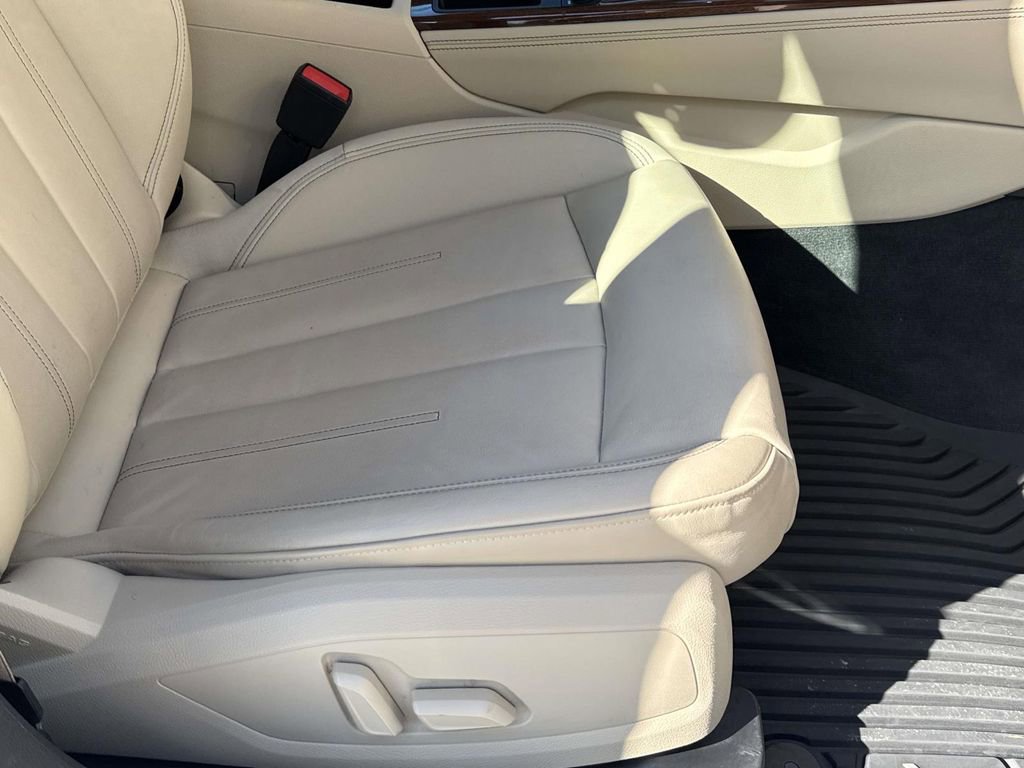 Used 2023 Audi A4 2.0T Premium Plus w/ Premium Plus Package image 15