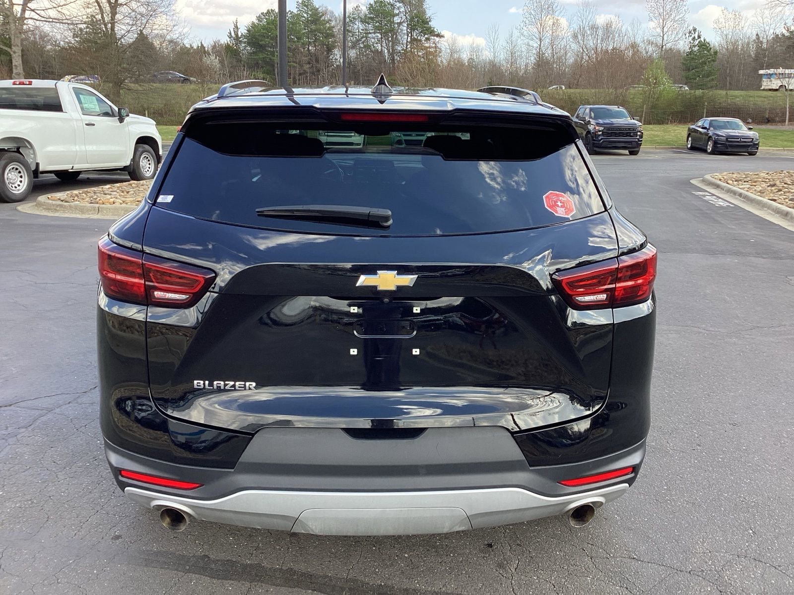 Used 2024 Chevrolet Blazer LT w/ Convenience Package image 3