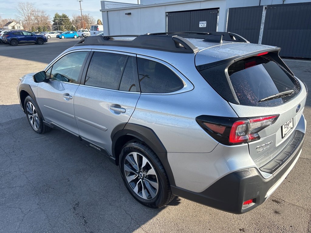 Certified 2023 Subaru Outback Limited XT image 5