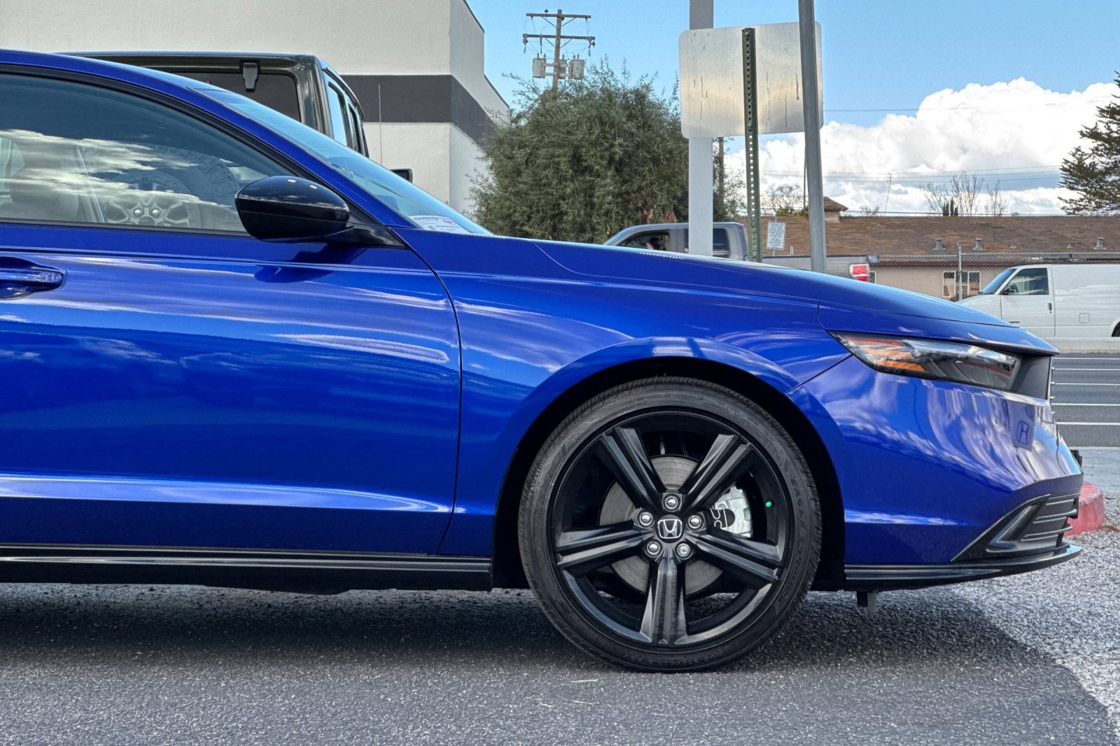 Used 2025 Honda Accord Sport image 34