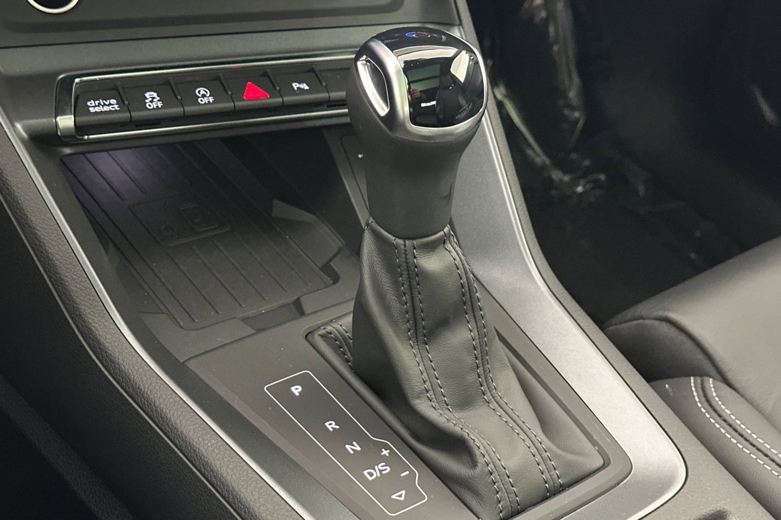 Used 2025 Audi Q3 2.0T Premium image 20