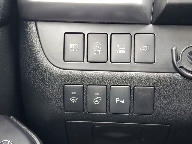 Used 2017 Toyota Highlander Limited AWD/4WD image 21