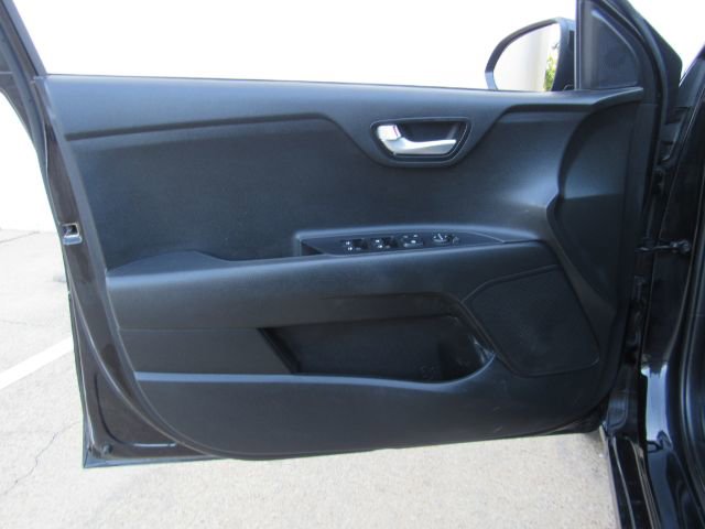 Used 2020 Kia Rio LX image 14