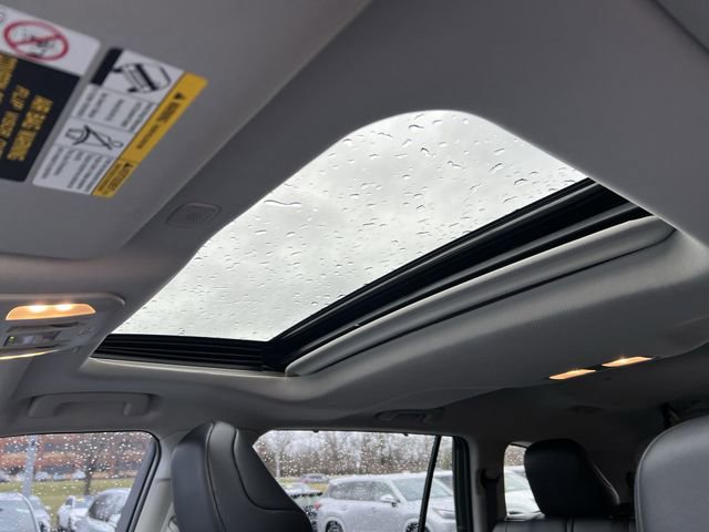 Used 2023 Toyota Highlander XLE image 20