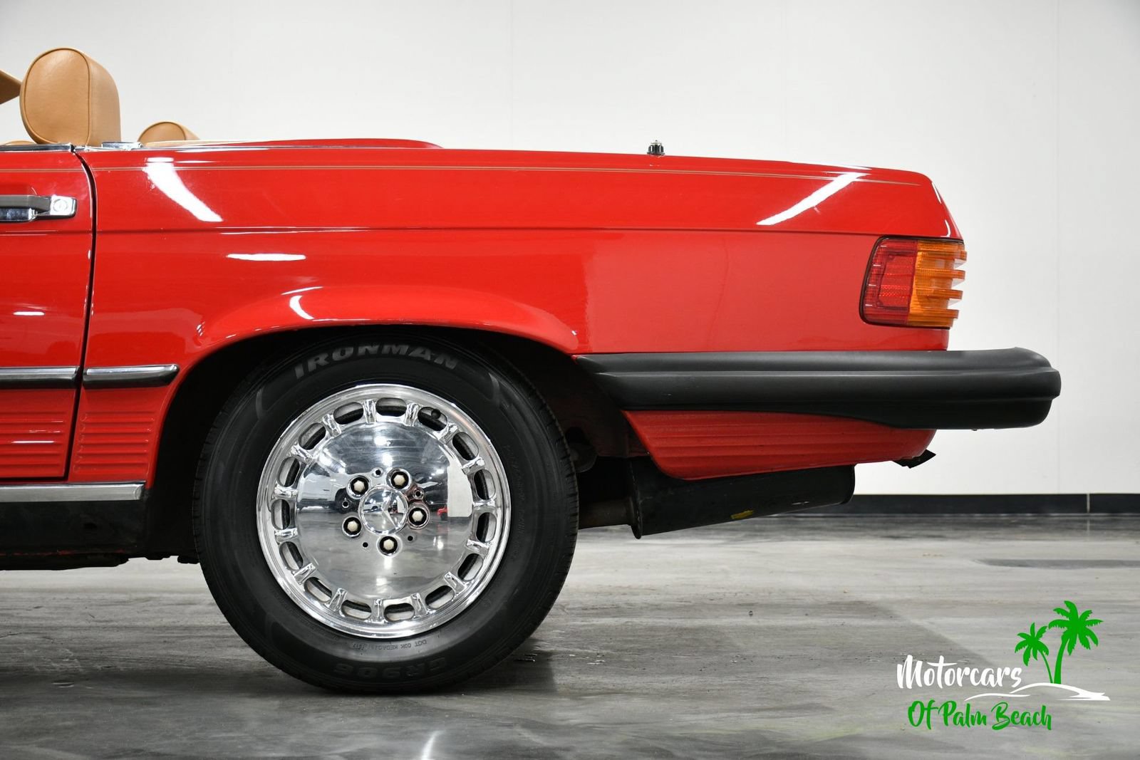 Used 1987 Mercedes-Benz 560 SL image 10