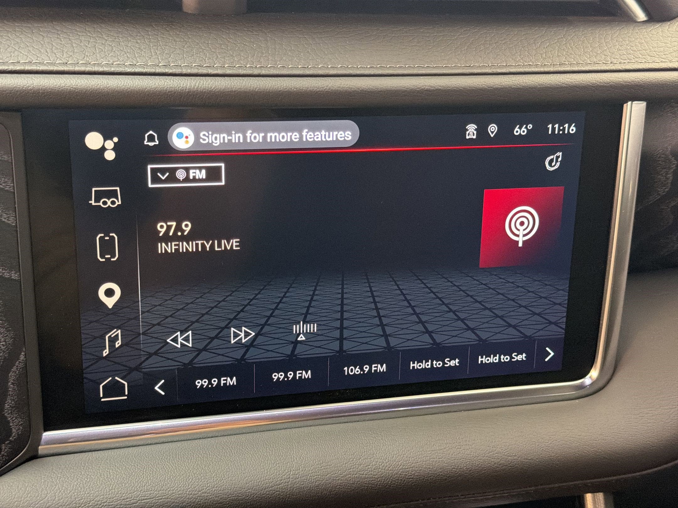 Used 2024 GMC Yukon XL Denali w/ Advanced Technology Package image 22