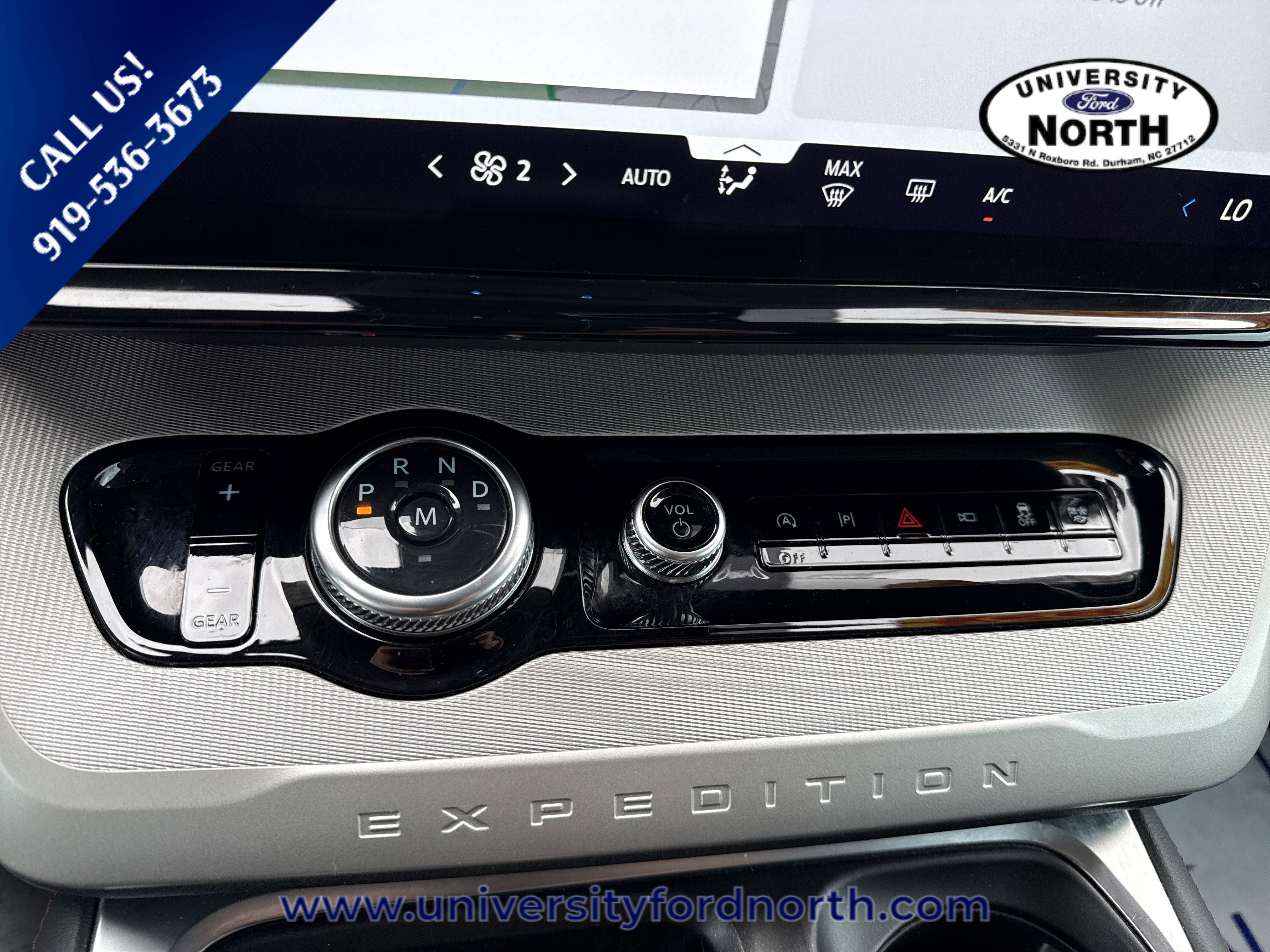 Used 2025 Ford Expedition Active RWD image 26