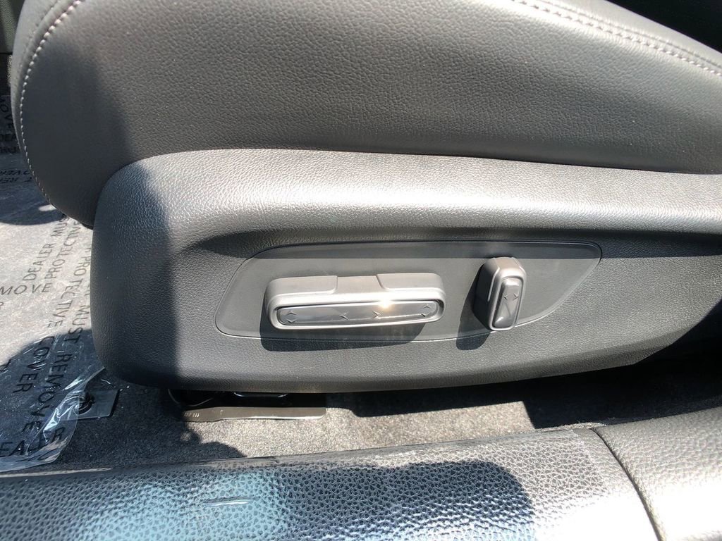 Used 2025 Honda Civic Sport Touring image 12