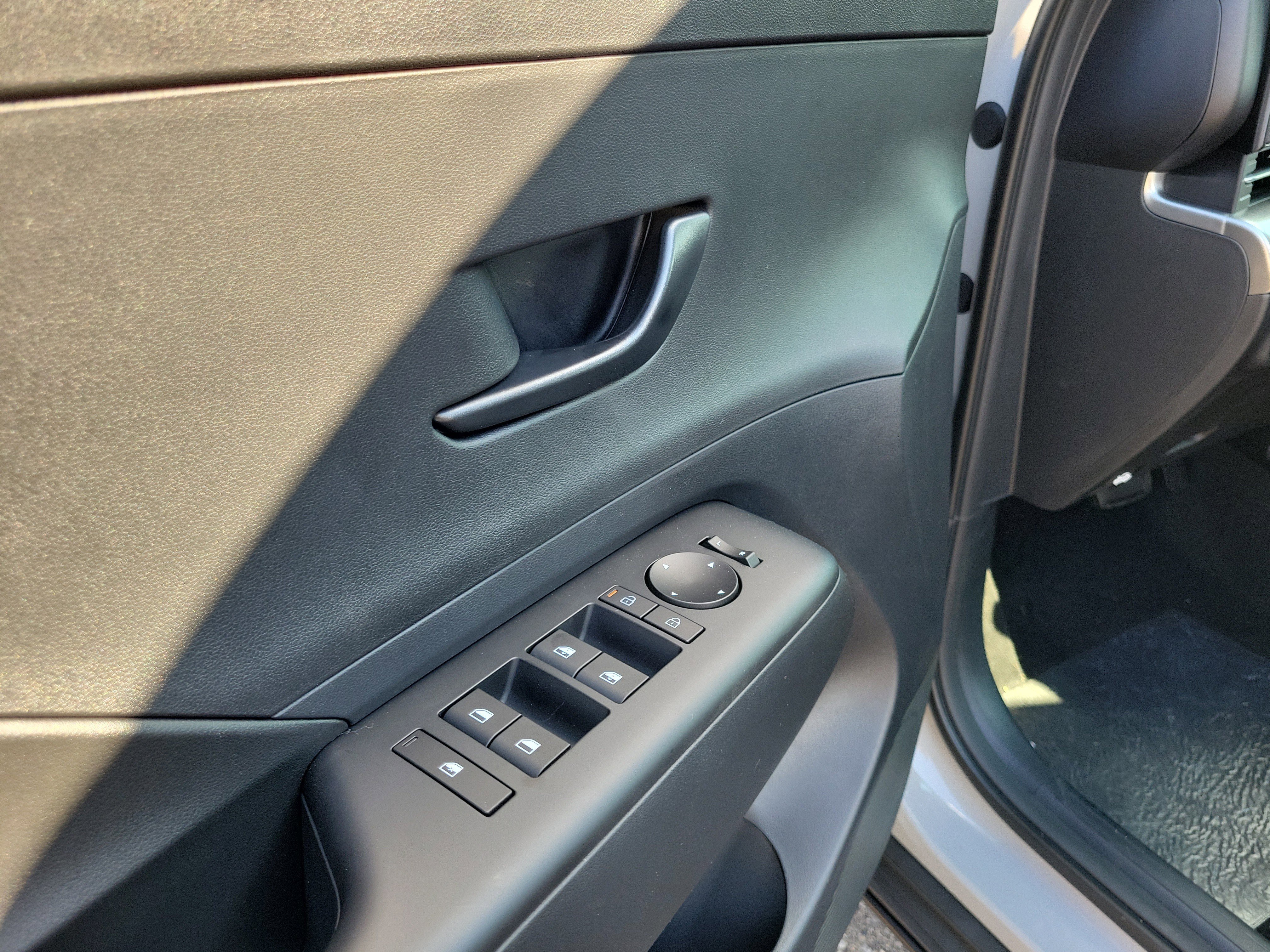 New 2026 Hyundai Kona SEL Sport image 18