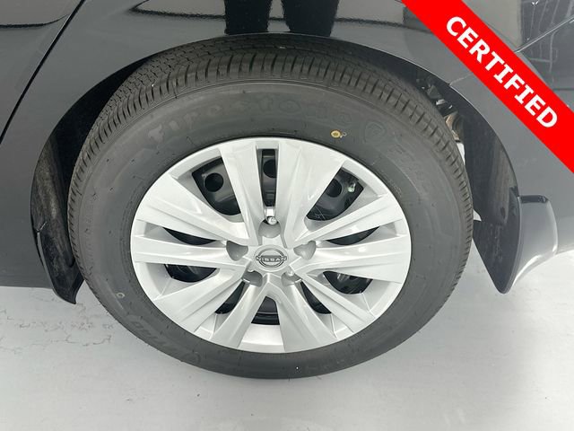 Certified 2025 Nissan Sentra S image 12