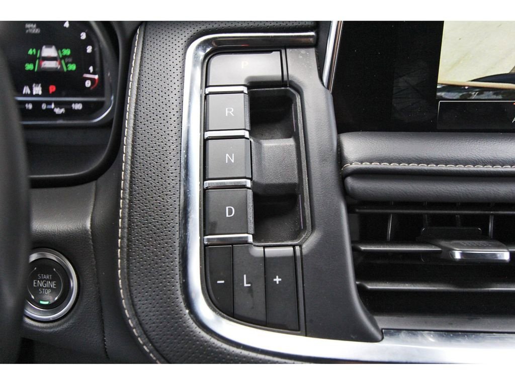 Used 2024 GMC Yukon SLT image 22