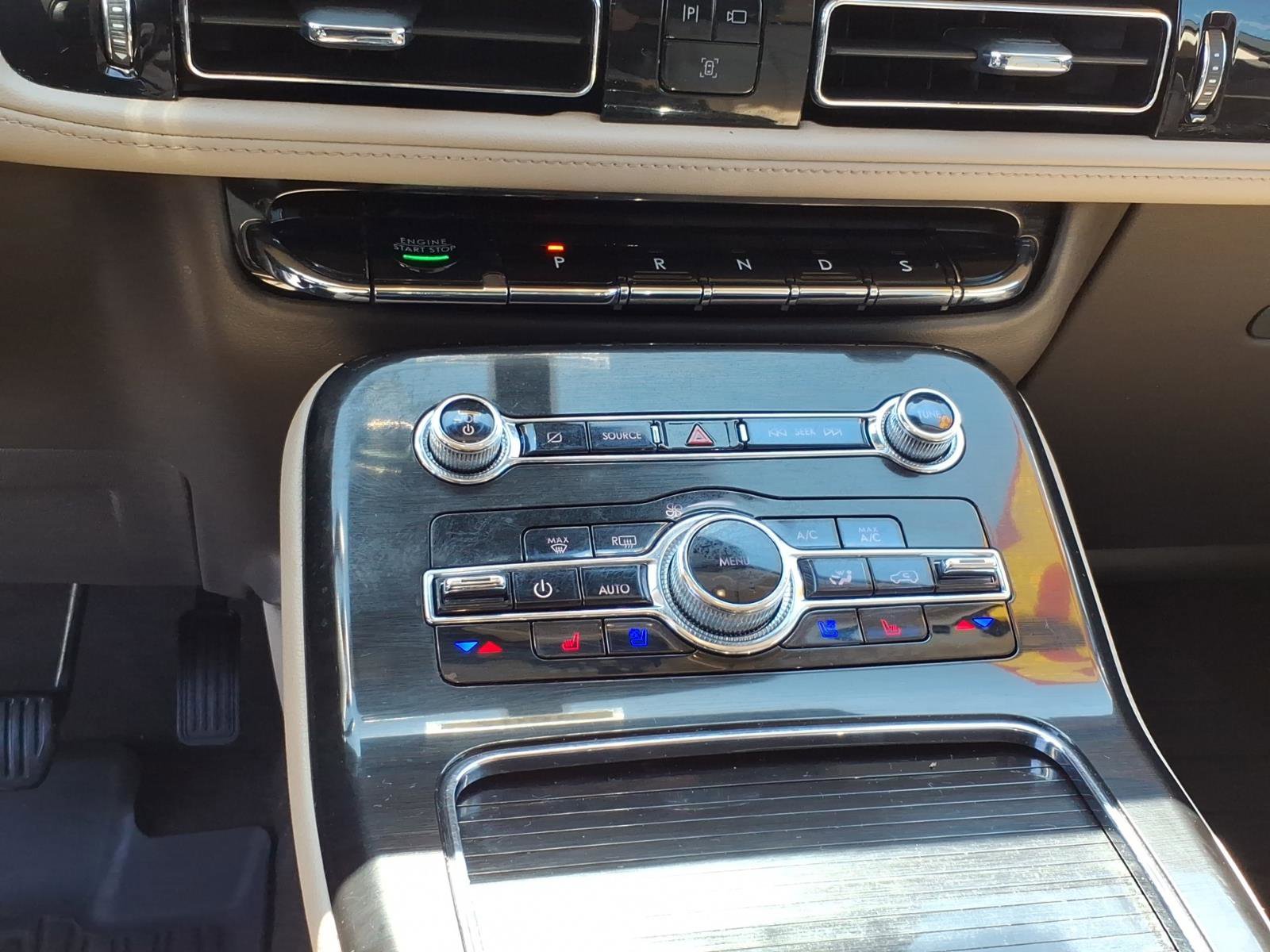 Used 2023 Lincoln Nautilus Reserve AWD/4WD image 19