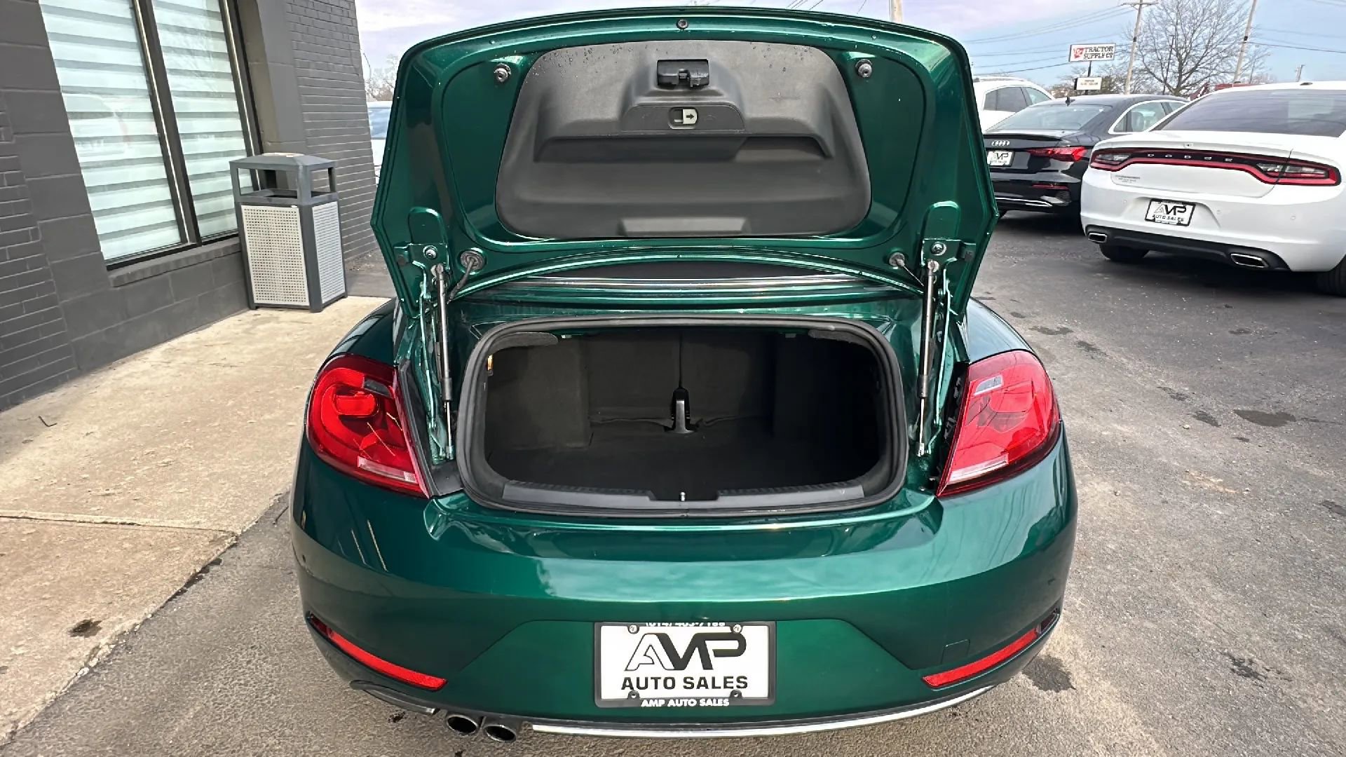 Used 2017 Volkswagen Beetle 1.8T Classic image 18