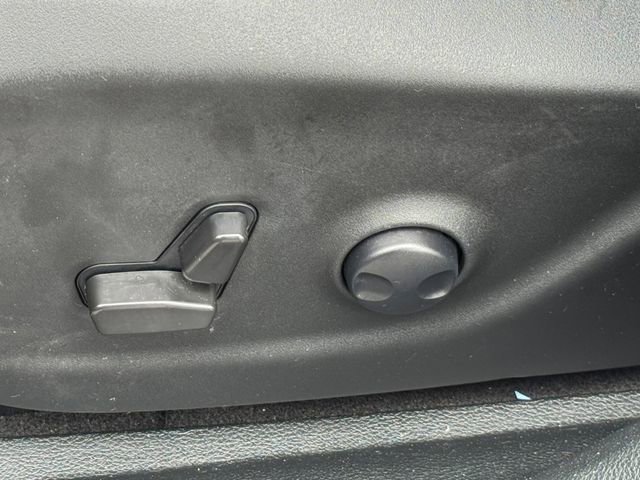 Certified 2022 Jeep Cherokee Limited image 18