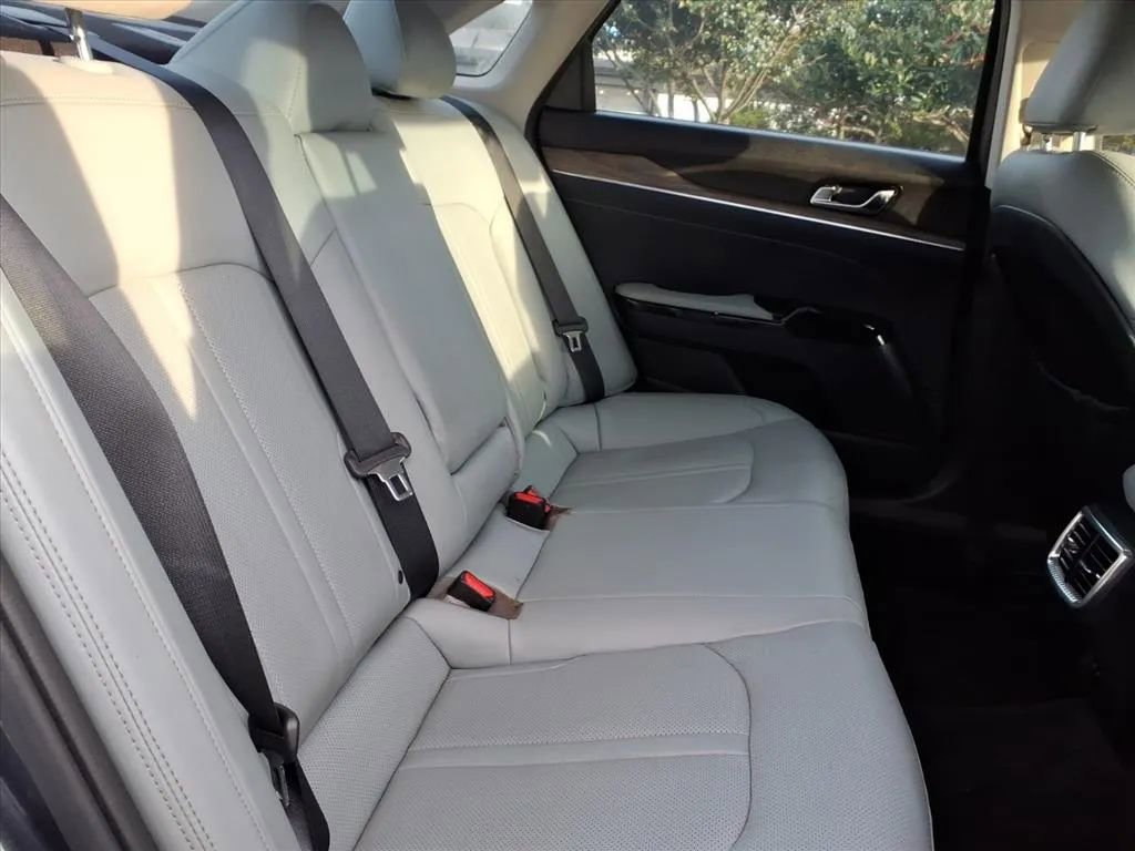 Used 2021 Kia K5 EX w/ EX Premium Package image 16