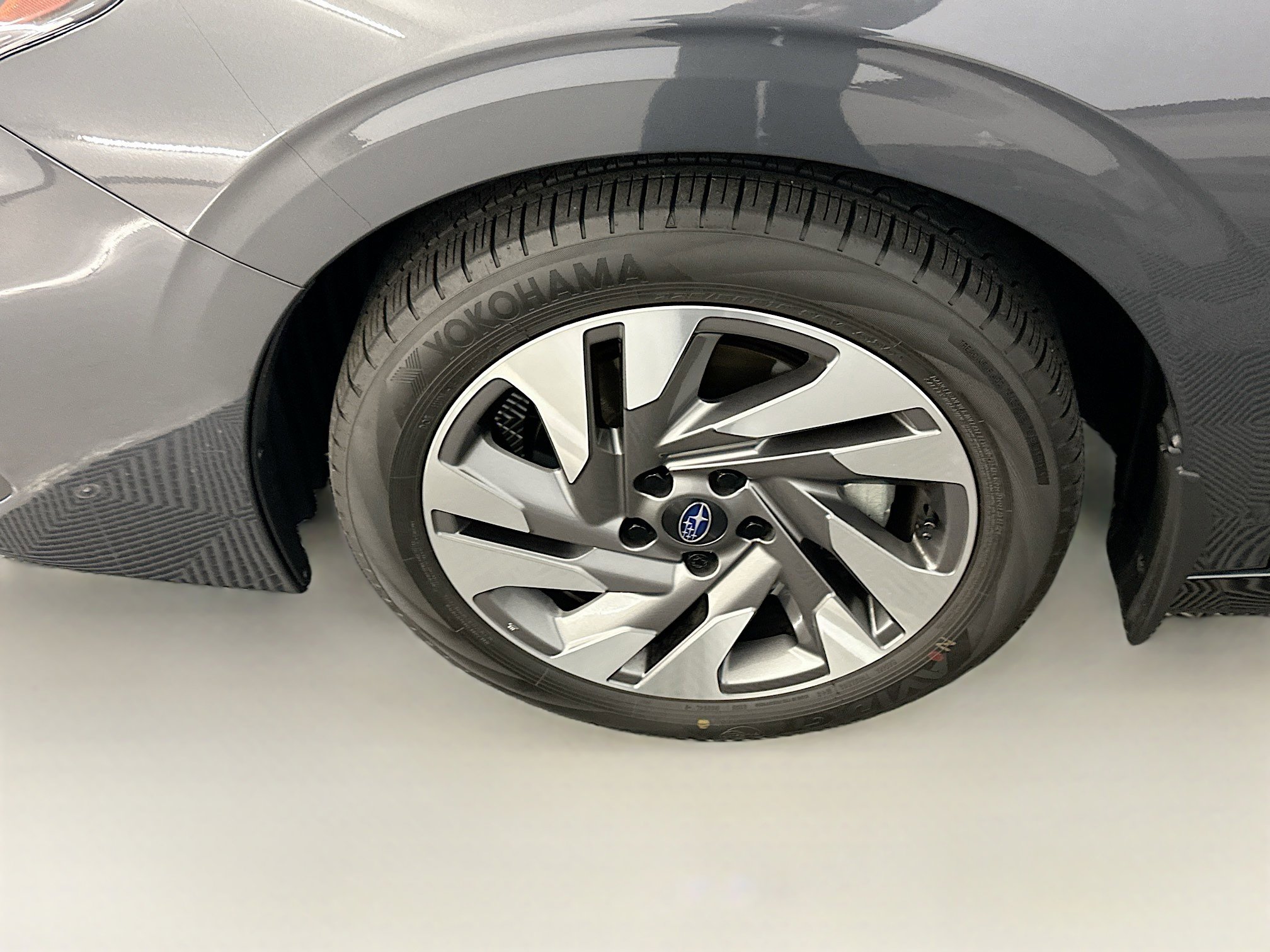 Used 2024 Subaru Legacy Limited image 11