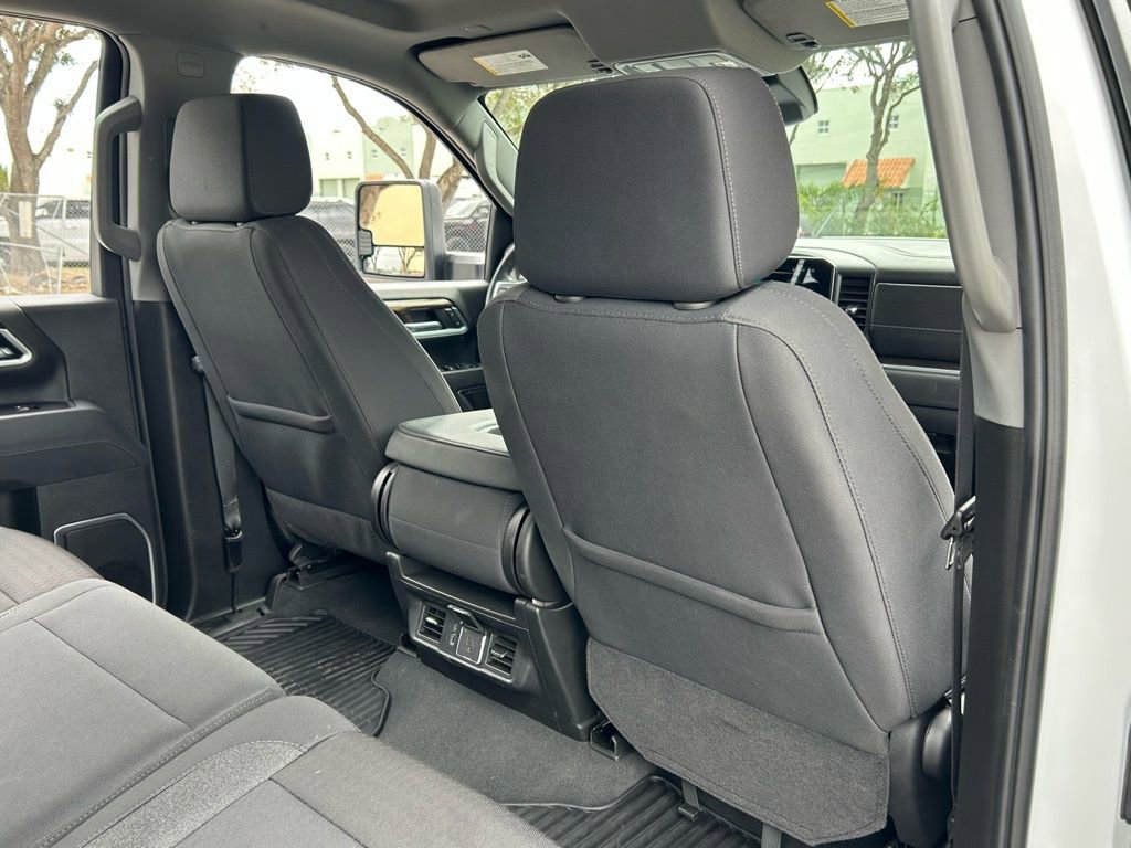 Used 2025 Chevrolet Silverado 2500 LT w/ Convenience Package image 53