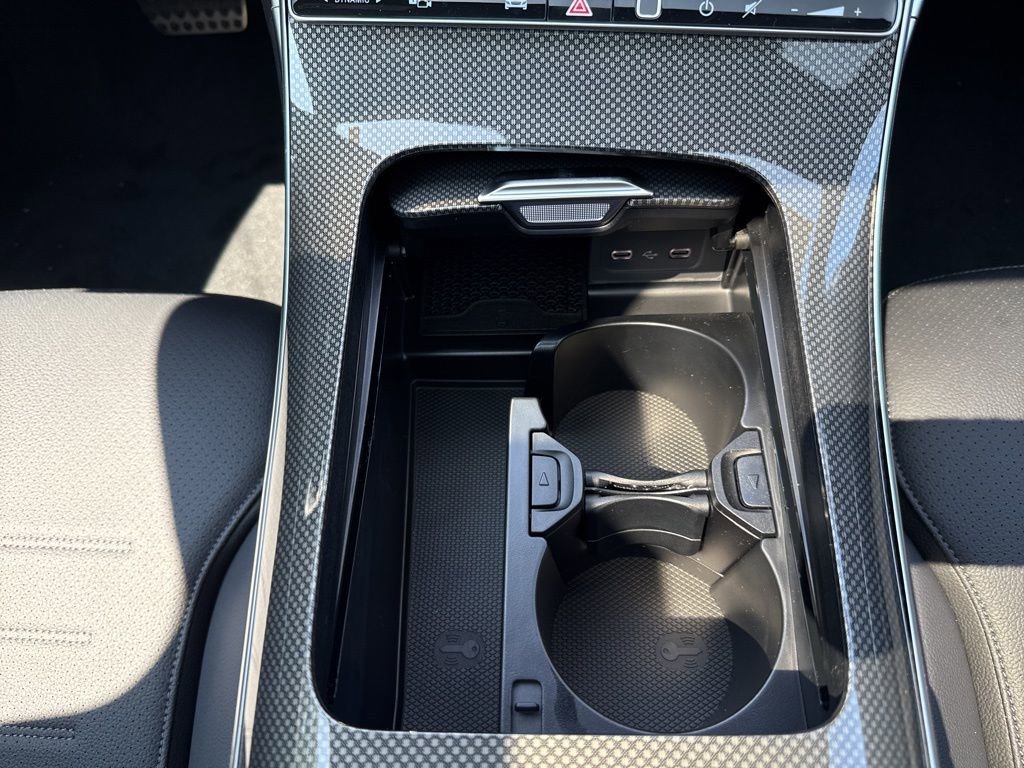 New 2025 Mercedes-Benz C 300 4MATIC Sedan image 24