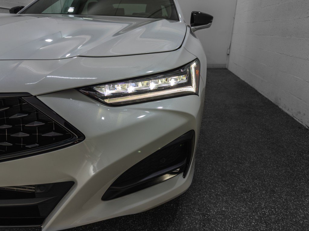 Used 2023 Acura TLX w/ A-SPEC Package FWD image 5