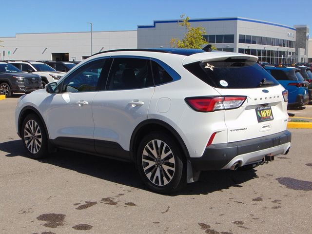 Used 2020 Ford Escape Titanium w/ Titanium Premium Package 2.0 AWD/4WD image 5