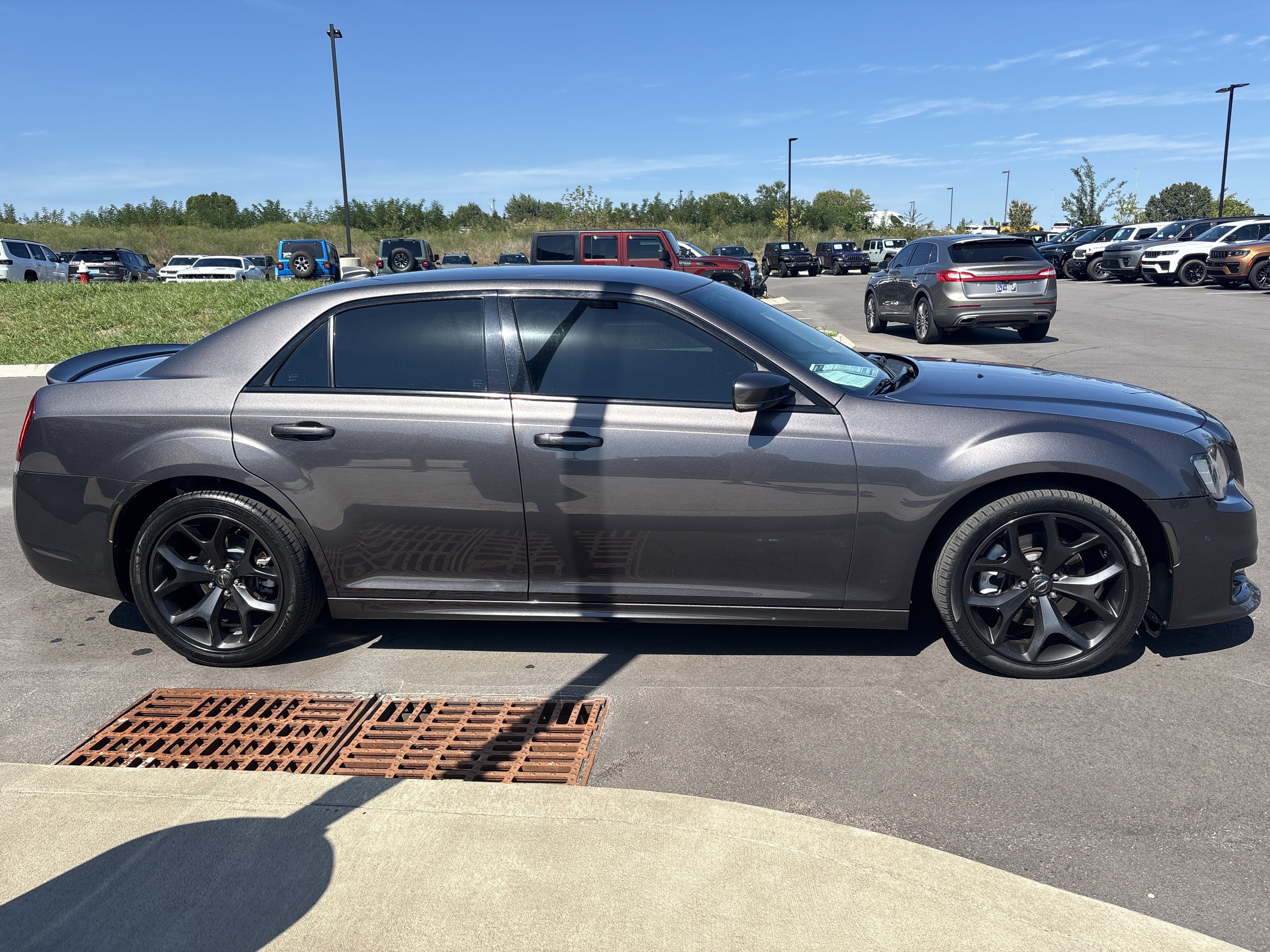 Used 2021 Chrysler 300 S w/ S Model Appearance Package RWD image 6