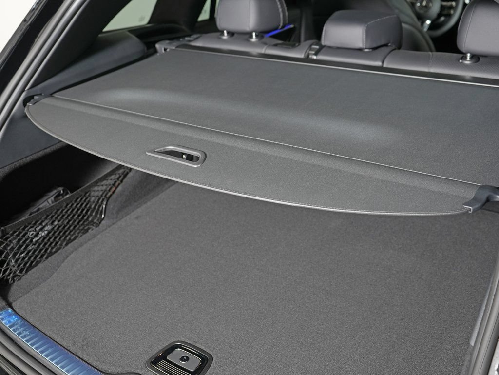 Certified 2026 Mercedes-Benz GLC 300 4MATIC image 32