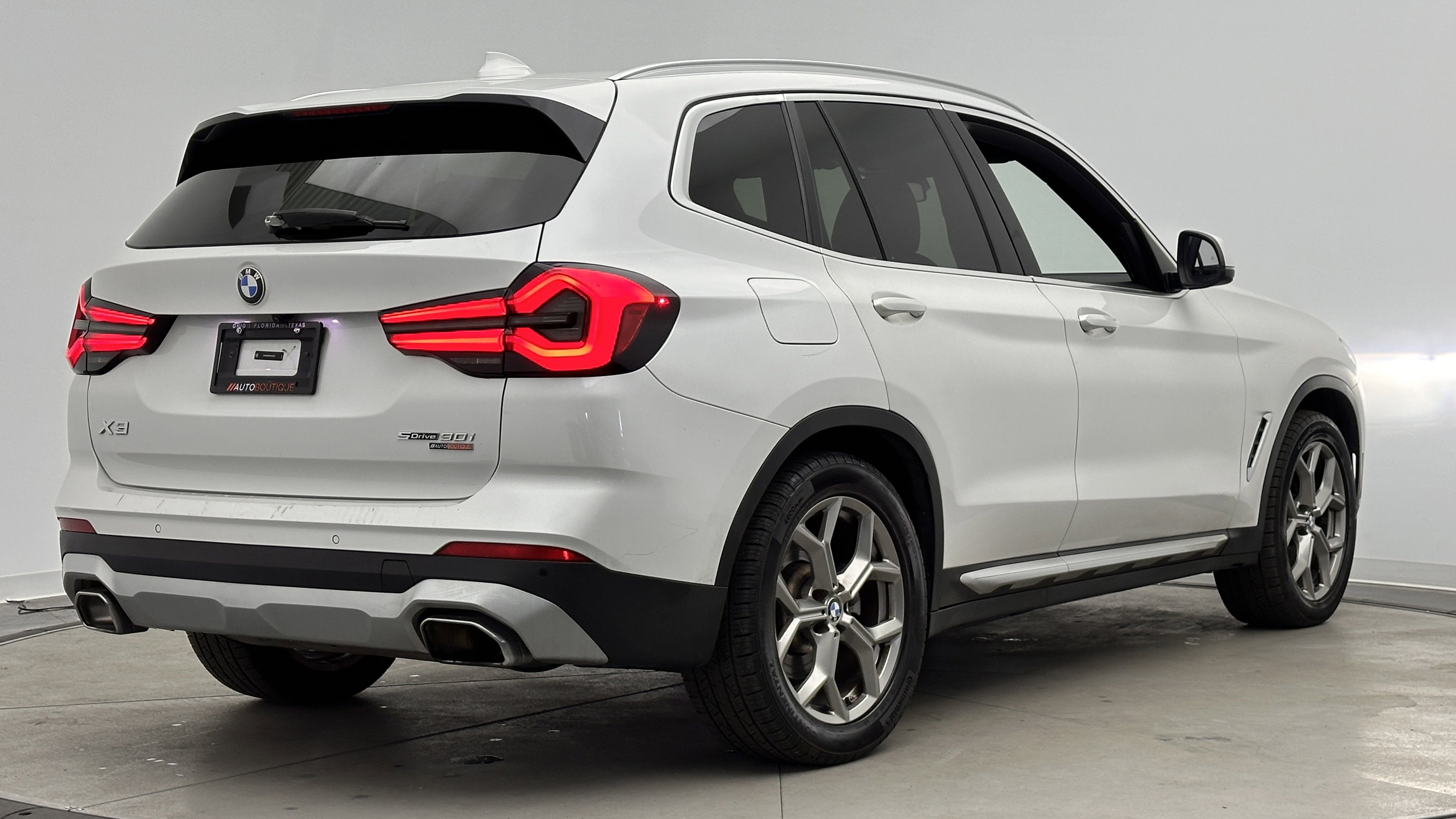 Used 2024 BMW X3 sDrive30i w/ Convenience Package image 10