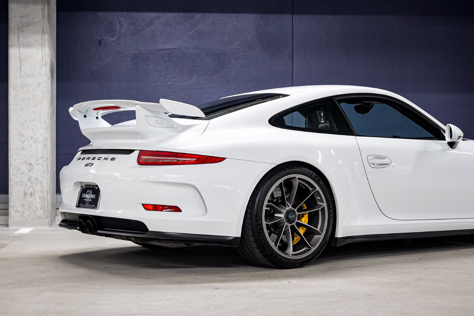 Used 2016 Porsche 911 GT3 RWD image 33