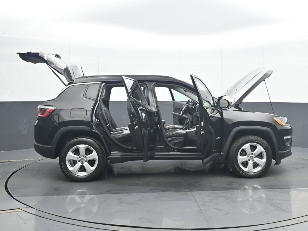 Used 2018 Jeep Compass Latitude w/ Popular Equipment Group image 36