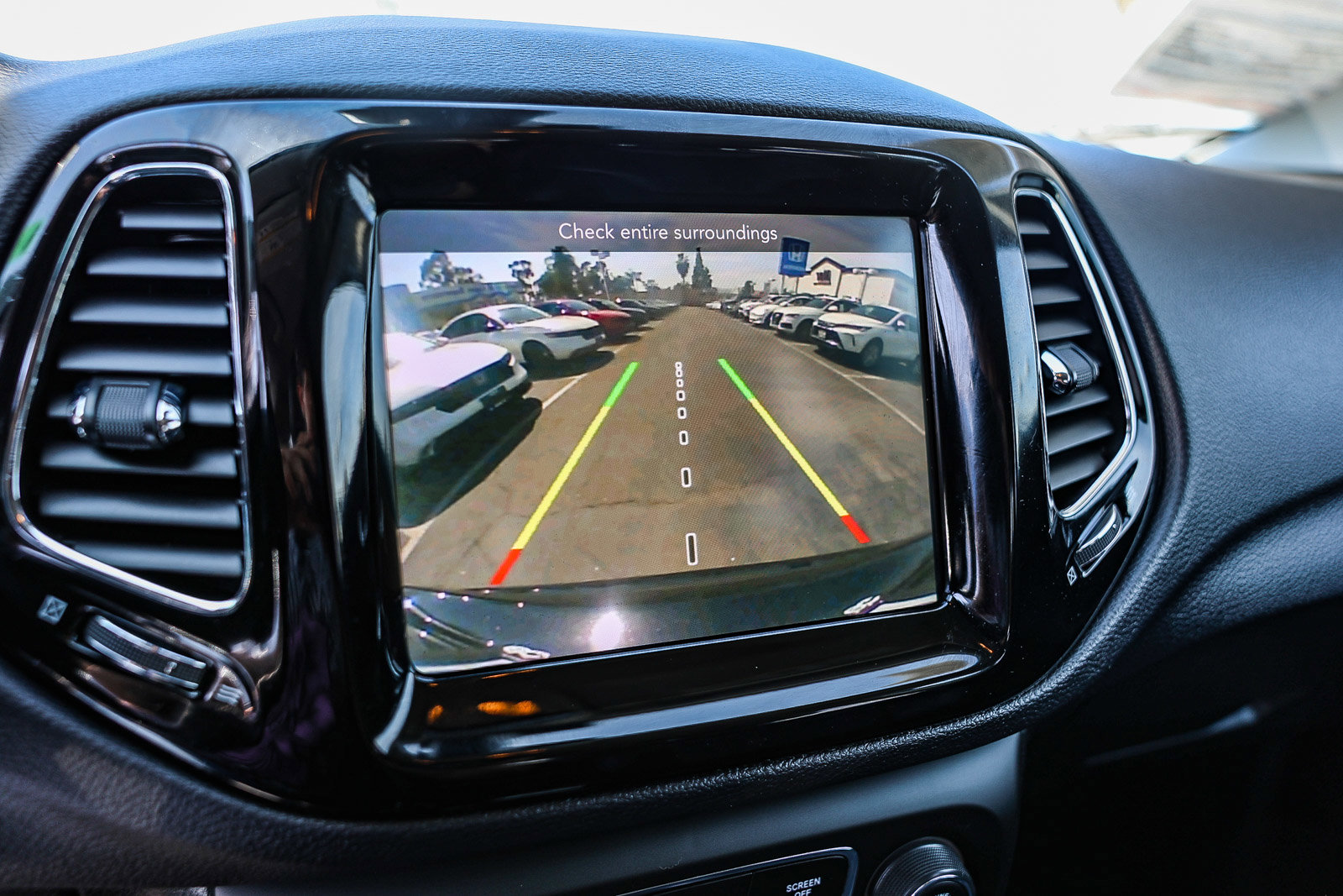 Used 2018 Jeep Compass Limited image 14