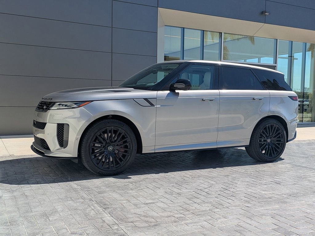 Used 2024 Land Rover Range Rover Sport