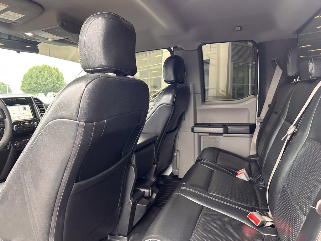 Used 2019 Ford F250 XLT w/ XLT Premium Package AWD/4WD image 14