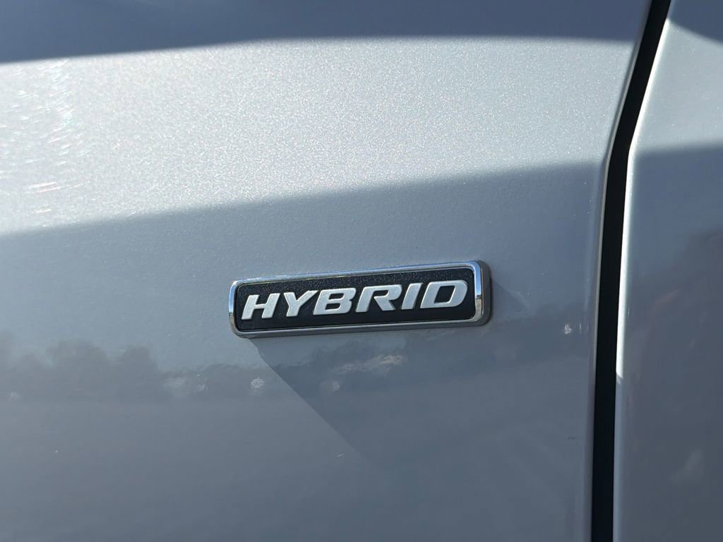 Used 2025 Ford Escape ST-Line w/ Equipment Group 301A image 20