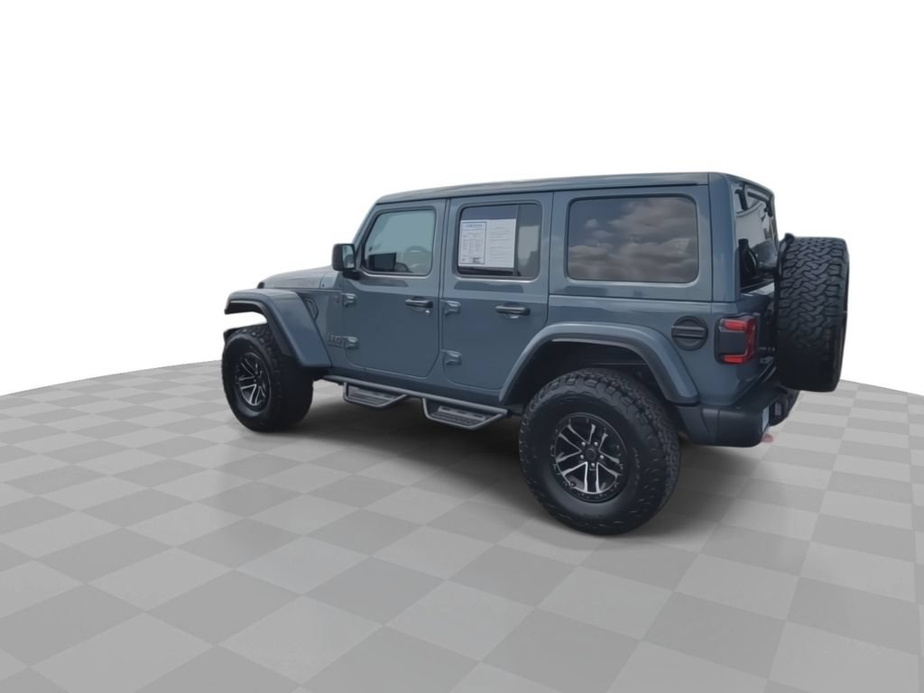 Used 2025 Jeep Wrangler Unlimited Rubicon AWD/4WD image 6