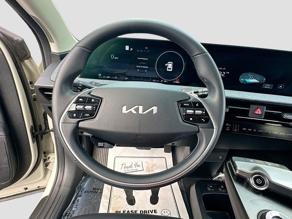 Certified 2024 Kia EV6 Light RWD image 11
