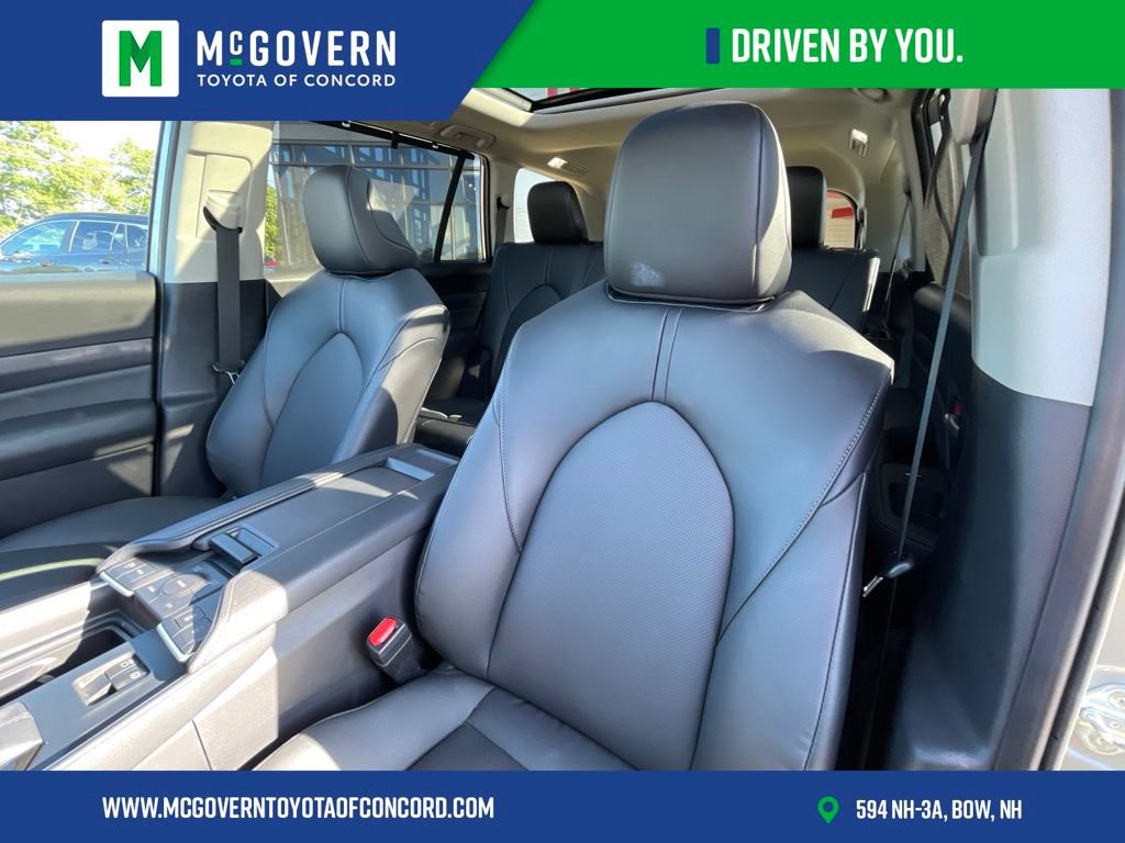 Used 2026 Toyota Grand Highlander AWD image 10