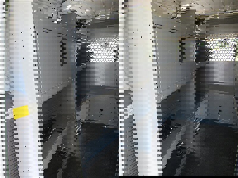 Used 2020 Ford Transit Connect XL image 10