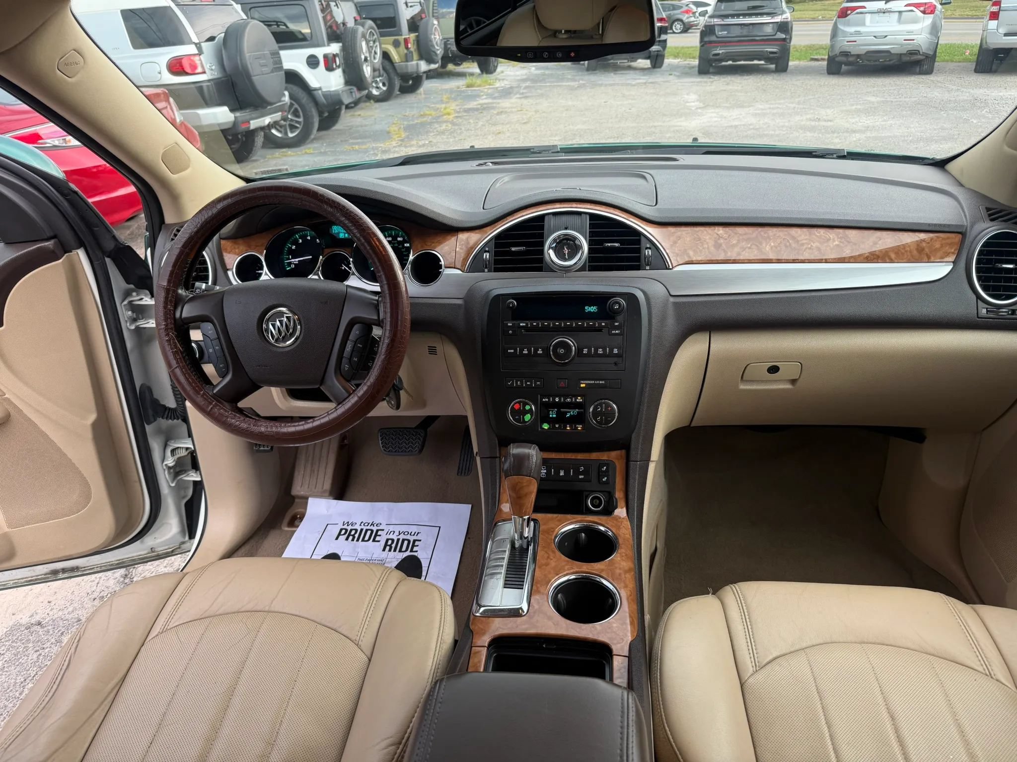 Used 2012 Buick Enclave Leather FWD image 22