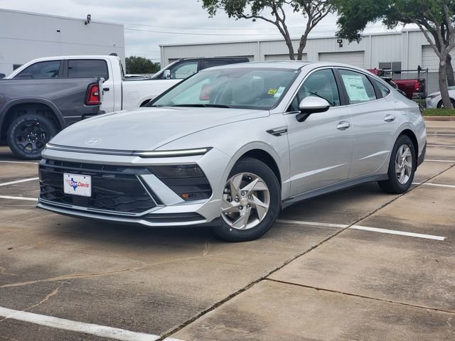 Used 2025 Hyundai Sonata SE image 29